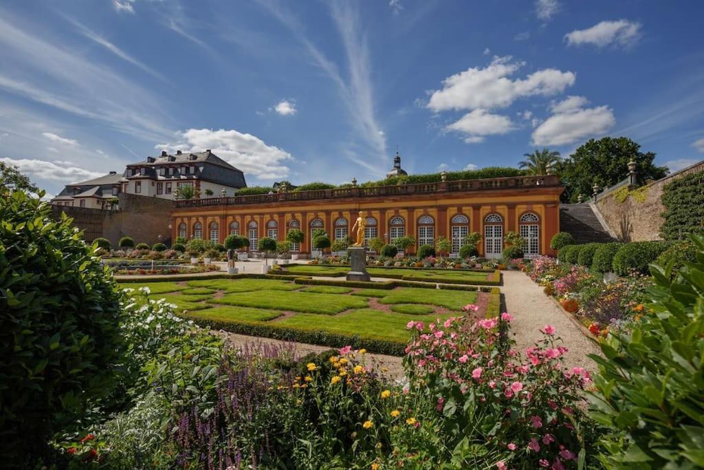 Kuenstler Ferienwohnung Am Weilburger Schloss, Marktplatz 9 Zewnętrze zdjęcie