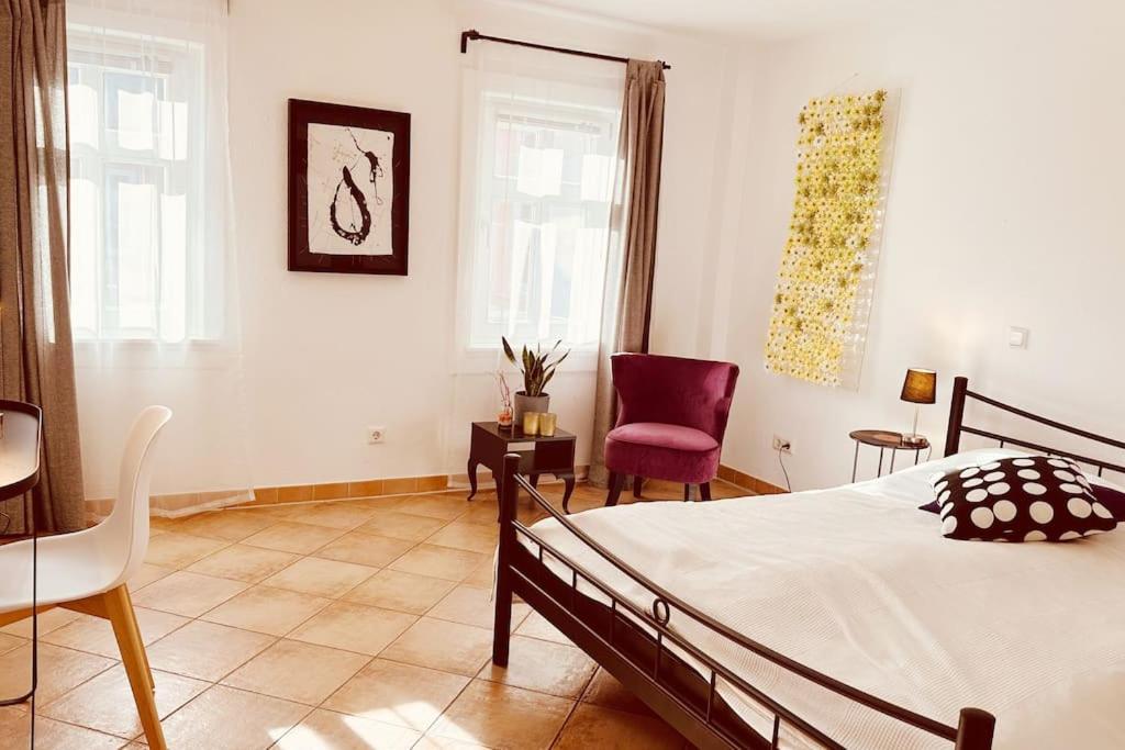 Kuenstler Ferienwohnung Am Weilburger Schloss, Marktplatz 9 Zewnętrze zdjęcie
