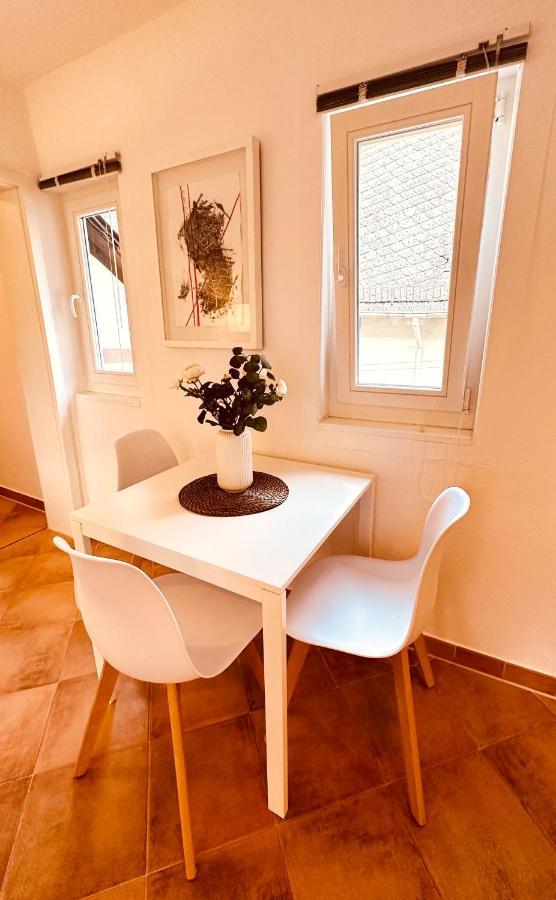 Kuenstler Ferienwohnung Am Weilburger Schloss, Marktplatz 9 Zewnętrze zdjęcie